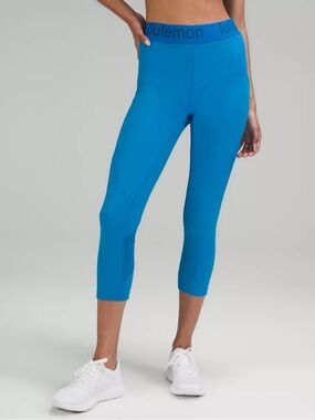 Lululemon Logo Waistband High-Rise Training Crop 21"